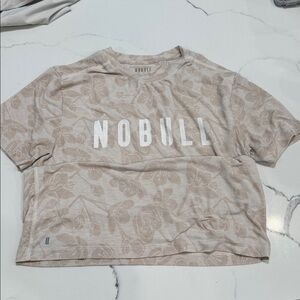 NOBULL Men’s Beige Floral Tee with White Logo